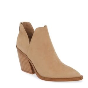 Vince Camuto Gradina Block Heel Bootie (Women)